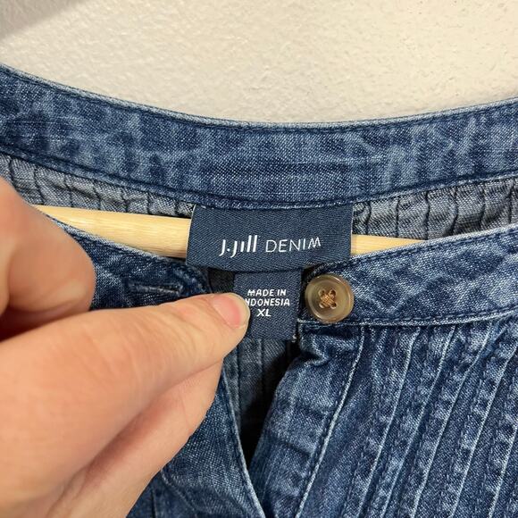 J.Jill Denim Tunic Top XL 100% Cotton Long Sleeve Pintuck Chambray Blouse - Picture 5 of 8